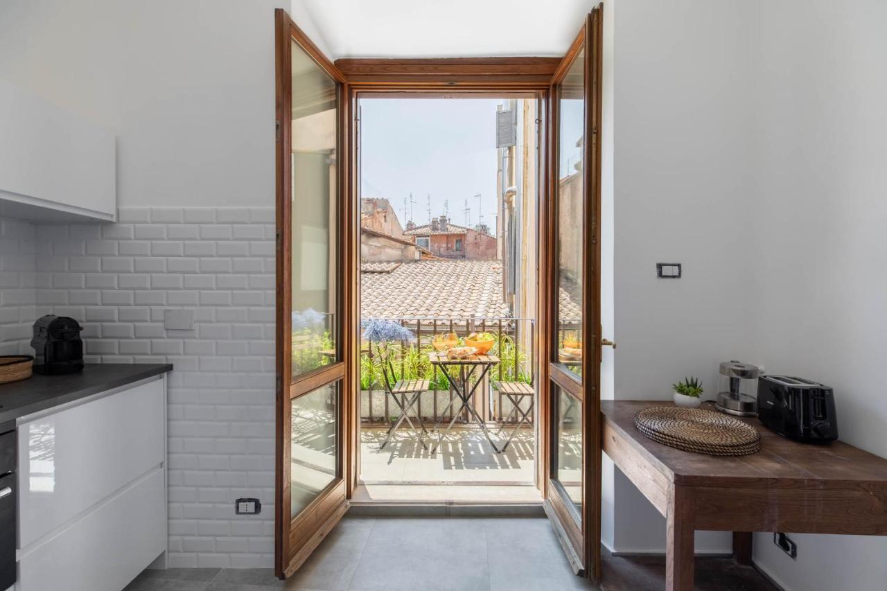 Iflat Pantheon'S Roomy And Friendly Apartment Roma Exterior foto